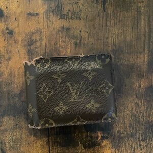Louis Vuitton wallet